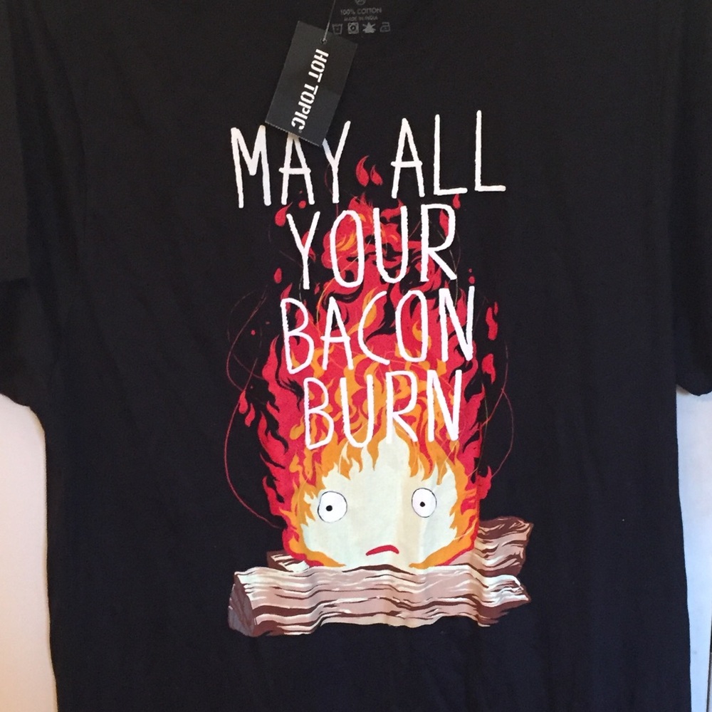 Hot Topic Anime T-shirt